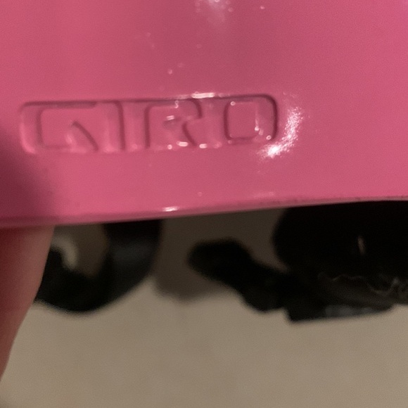 giro youth tilt snow helmet